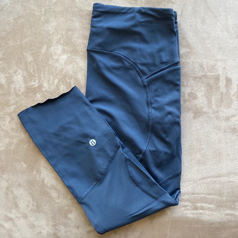 Lululemon High Waisted Cropped Legging